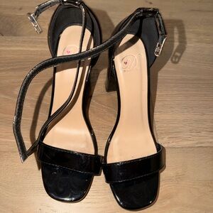 Black Patent Ankle-Strap Women's Block Heel Sandals